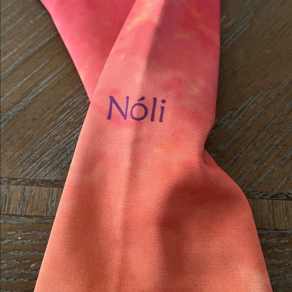 Noli Gradient Pink and Orange Women's Leggings Medium - Picture 3 of 4